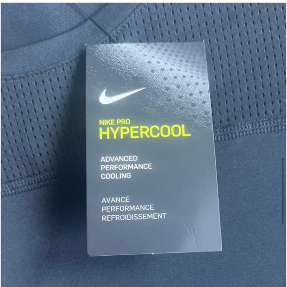 Nike PRO Hypercool Training Top - Picture 10 of 12
